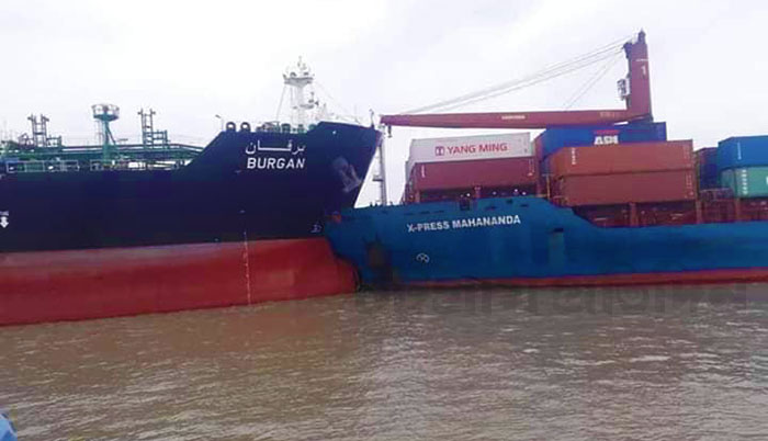 chittagong-port-ship-collision