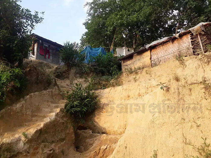 chittagong-rangunia-hill-cutting