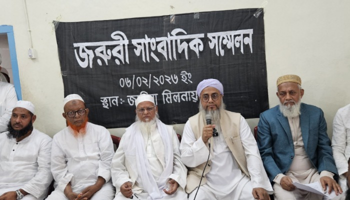 পটিয়া মাদ্রাসায় হামলা করতে এসে অস্ত্রসহ আটক ৫ জন, নেপথ্যে পুরনো বিরোধ! 1