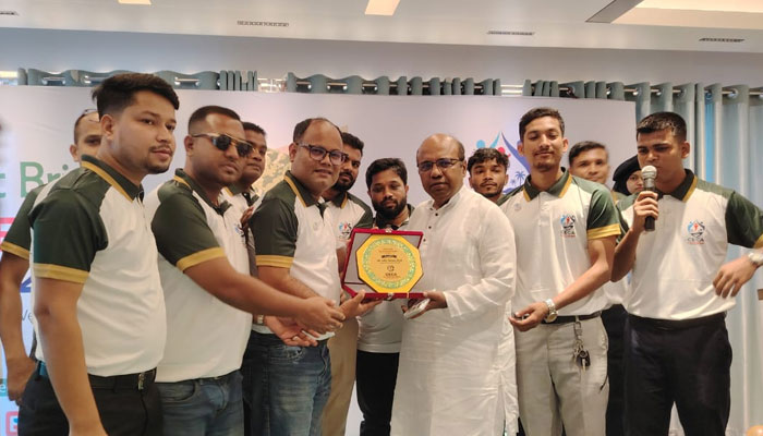 কক্সবাজারে প্রথমবার বিএনসিসির ‘ক্যাডেট ব্রিজ’ অনুষ্ঠিত 1 কক্সবাজারে প্রথমবার বিএনসিসির ‘ক্যাডেট ব্রিজ’ অনুষ্ঠিত 1